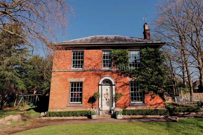 5 Bedroom Detached House To Rent In Buxton Road, Leek, ST13
