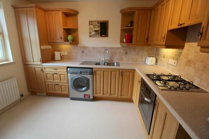 2 Bedroom Flat To Rent In Albury Mansions, Aberdeen, AB11