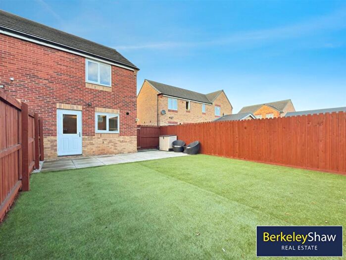 2 Bedroom Semi-Detached House For Sale In St. Joans Close, Bootle, L20