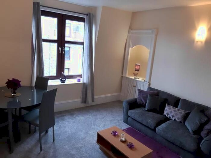2 Bedroom Flat To Rent In Victoria Road, Aberdeen, AB11