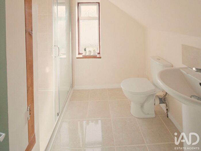 2 Bedroom Bungalow For Sale In Pound Lane, Sutton, Cambridgeshire, CB6