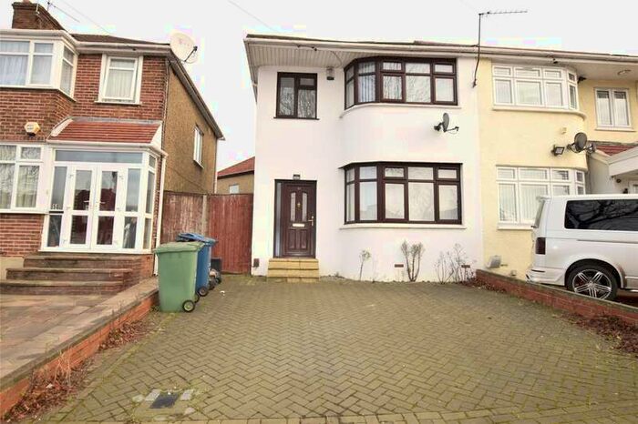 3 Bedroom Semi-Detached House To Rent In Turner Road, Edgware, Middlesex, HA8