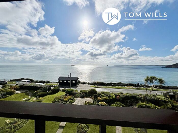 2 Bedroom Flat For Sale In Devington Court, Cliff Road, Falmouth, TR11