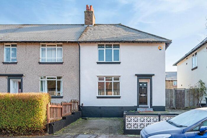 3 Bedroom End Of Terrace House To Rent In Mayeswood Road, Lee, London, SE12