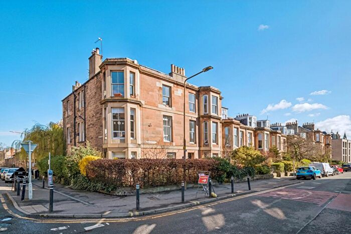 2 Bedroom Apartment For Sale In Sciennes Road, Sciennes, Edinburgh, EH9