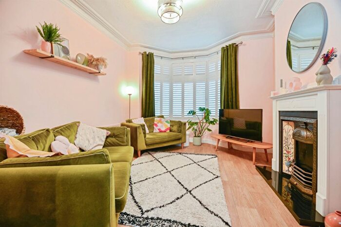 3 Bedroom Terraced House For Sale In Derwent Street, Stockton-On-Tees, TS20