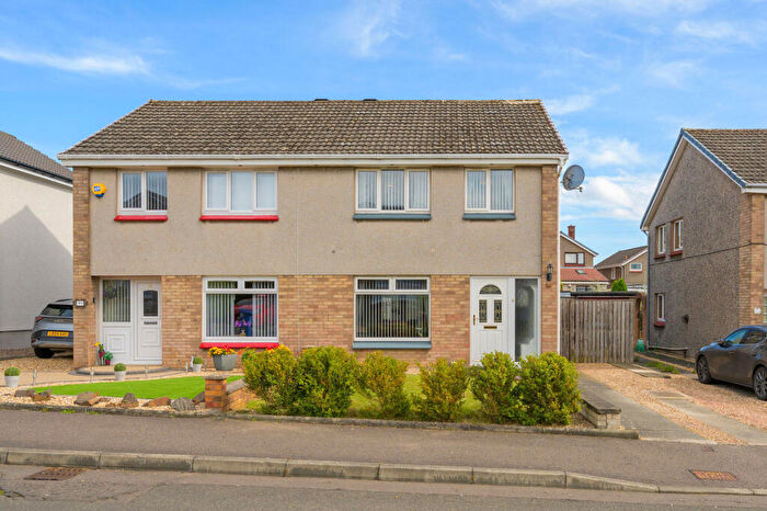 3 Bedroom Semi-Detached House For Sale In Glenbervie Road, Kirkcaldy, KY2