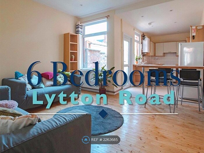6 Bedroom Terraced House To Rent In Lytton Road, Leicester, LE2