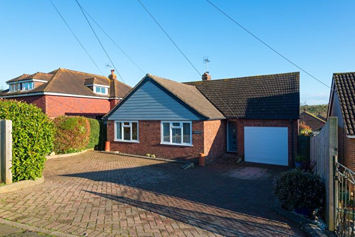 4 Bedroom Detached House For Sale In Canterbury Road, Brabourne Lees, Ashford, TN25