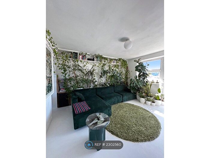 1 Bedroom Flat To Rent In Rapley House, London, E2