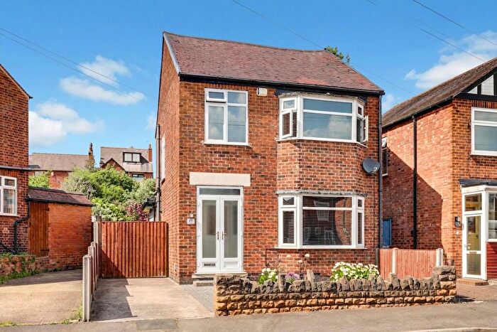 3 Bedroom Detached House For Sale In Ingram Road, Nottingham, NG6