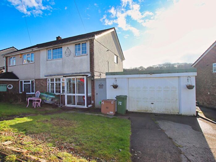 2 Bedroom Semi-Detached House For Sale In Parklands Road, Tonyrefail, CF39