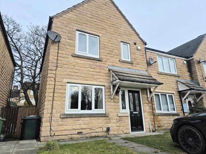 3 Bedroom Semi-Detached House To Rent In Warrenfield Court, Deighton, Huddersfield, HD2