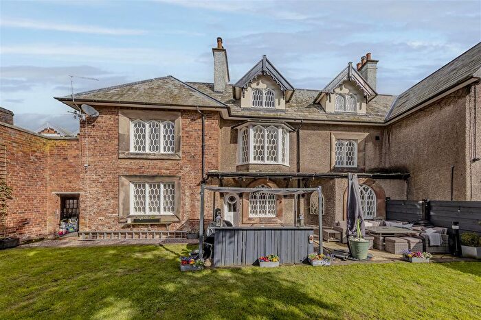 3 Bedroom Semi Detached House For Sale In Light Oaks Estate, Oakamoor, Staffordshire, ST10