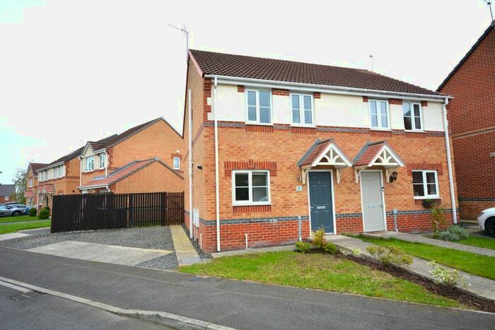 3 Bedroom Semi-Detached House To Rent In Matthews Drive, St. Helen Auckland, Bishop Auckland, DL14