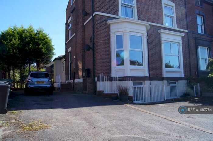 2 Bedroom Flat To Rent In Grange Mount, Oxton, CH43