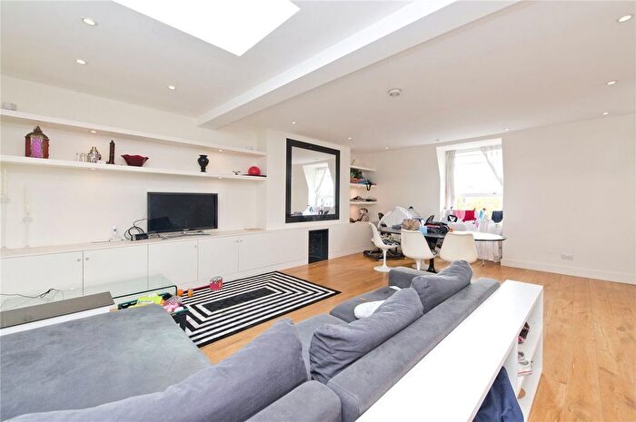 2 Bedroom Flat To Rent In Sutherland Avenue, Maida Vale, W9