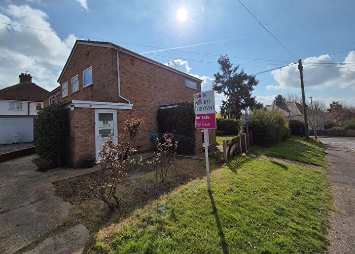 2 Bedroom Flat For Sale In Woodside Road, Digswell, Welwyn, AL6