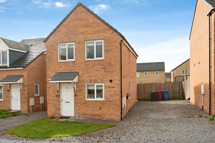 3 Bedroom Semi Detached House For Sale In Hurtley Street, Burnley, Lancashire, BB10
