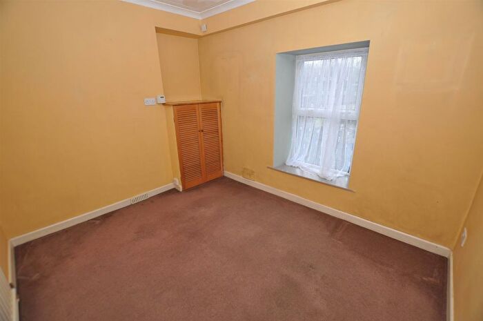 4 Bedroom Detached House For Sale In Tenby Road, St. Clears, Carmarthen, SA33