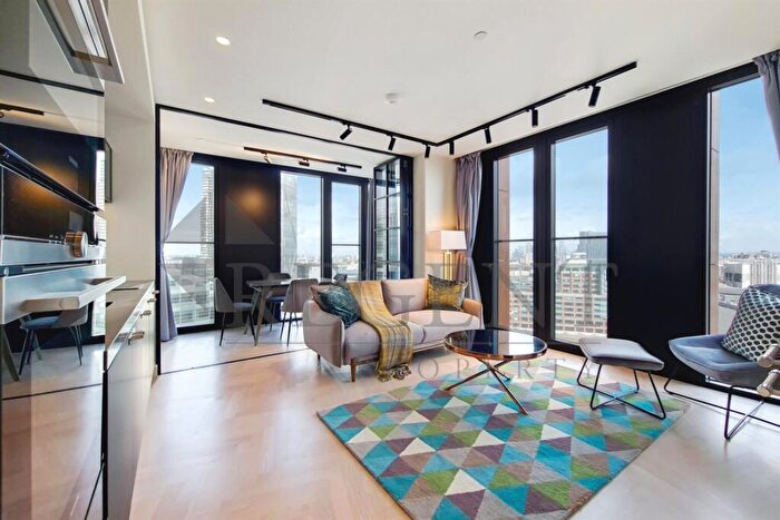 2 Bedroom Apartment To Rent In One Crown Place, Finsbury, EC2A