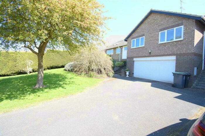 4 Bedroom Bungalow To Rent In Dovecote Drive, Little Addington, NN14