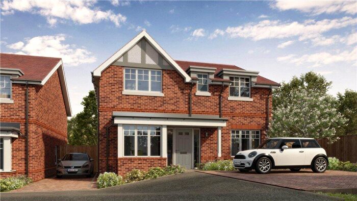 4 Bedroom Detached House For Sale In Chipstead Way, Banstead, Surrey, SM7
