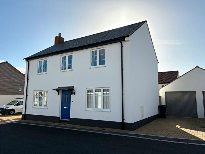 3 Bedroom Detached House For Sale In Bristle Grove, Mere, Warminster, Wiltshire, BA12