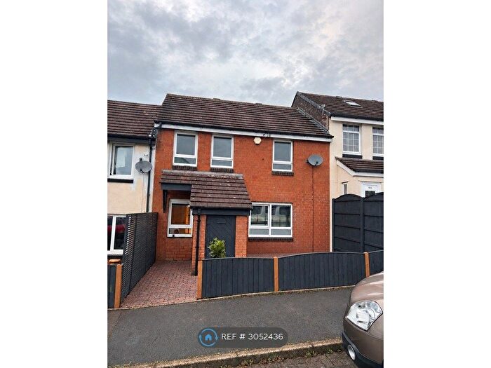 3 Bedroom Terraced House To Rent In Beatrice Place, Blackburn, BB2