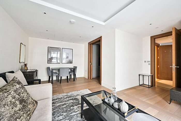 2 Bedroom Flat To Rent In Strand, The Strand, London, WC2R