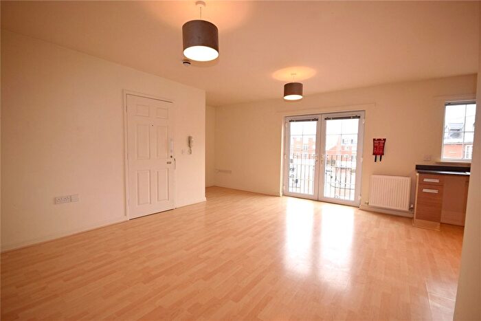 2 Bedroom Flat For Sale In Afon Way, Newtown, Powys, SY16