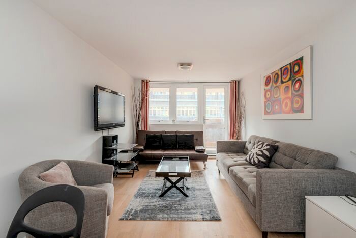 1 Bedroom Flat To Rent In Leather Lane, London, EC1N