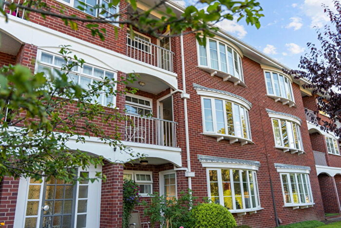 1 Bedroom Flat For Sale In Pownall Court, Wilmslow, SK9