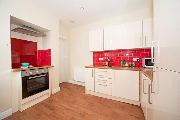 4 Bedroom Terraced House To Rent In Canterbury Drive, Headingley, Leeds, LS6