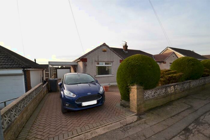 2 Bedroom Semi-Detached Bungalow For Sale In New Park Road, Queensbury, BD13