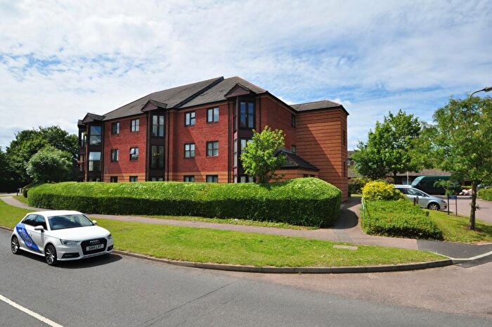 2 Bedroom Retirement Property For Sale In Roseacre Gardens, Welwyn Garden City, AL7