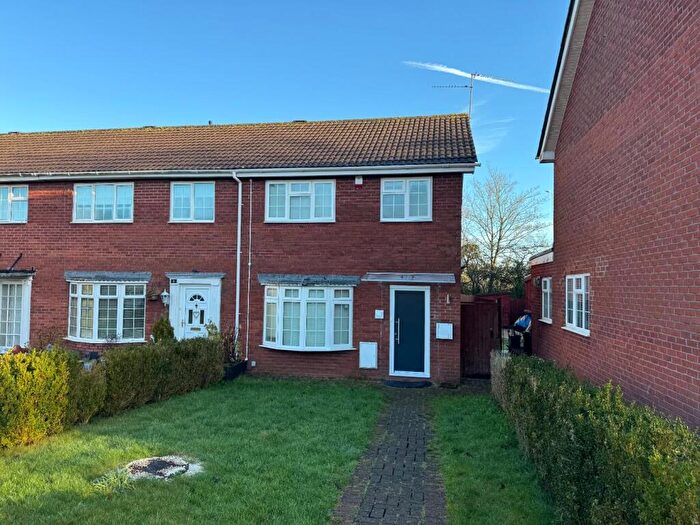 3 Bedroom End Of Terrace House For Sale In Vennwood Close, Wenvoe, CF5