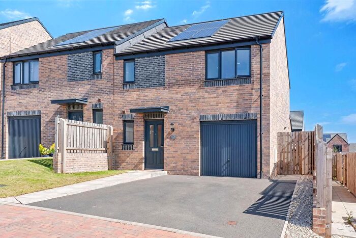 3 Bedroom Semi-Detached House To Rent In Affleck Way, Edinburgh, EH17