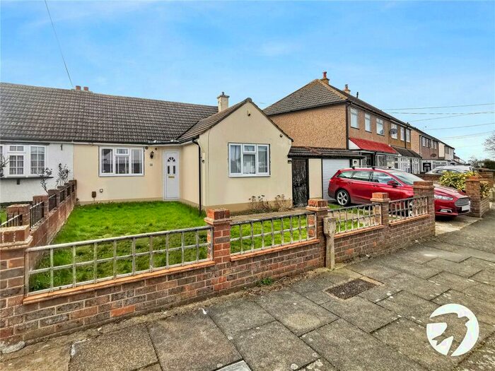 2 Bedroom Bungalow To Rent In Rookesley Road, Orpington, BR5