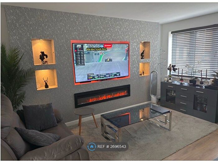 3 Bedroom Semi-Detached House To Rent In Akron Drive, Wolverhampton, WV10