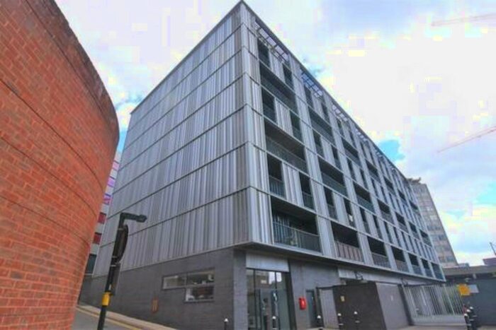 Apartment To Rent In The Hub, Clive Passage, B4