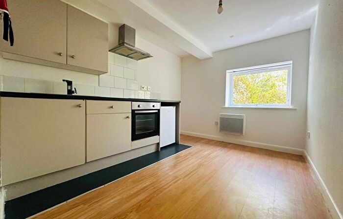 Studio To Rent In Eastside Place, Railway Road, BN9