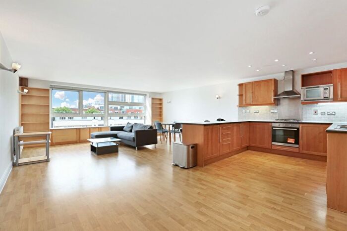 2 Bedroom Flat To Rent In Tanner Street, London, SE1