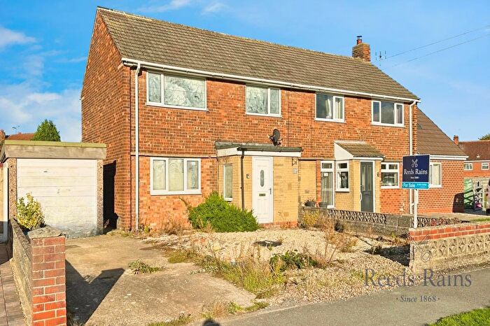 3 Bedroom Semi-Detached House For Sale In Northfield, Barlby, Selby, North Yorkshire, YO8
