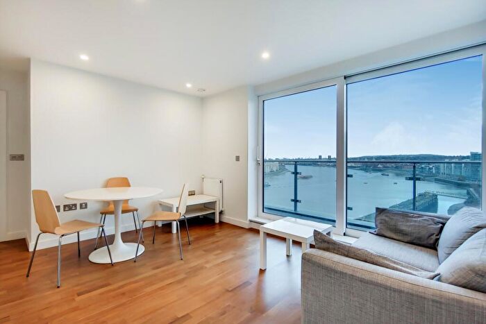 2 Bedroom Apartment To Rent In Wharf Street London, SE8