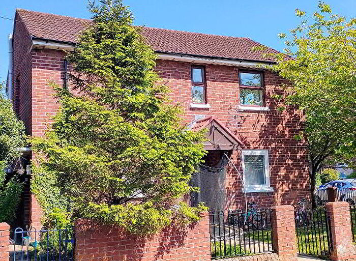 2 Bedroom Apartments For Sale In Annadale Crescent, Belfast, BT7