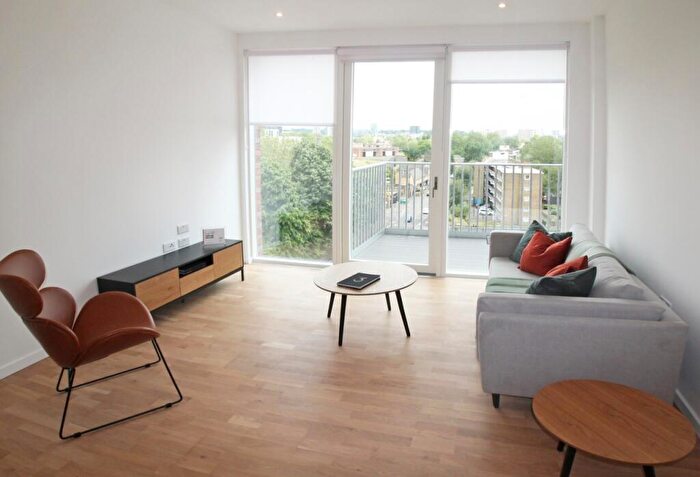 1 Bedroom Flat To Rent In Lacewood Apartments, Deptford Landings, Timberyard Street, Deptford, London, SE8