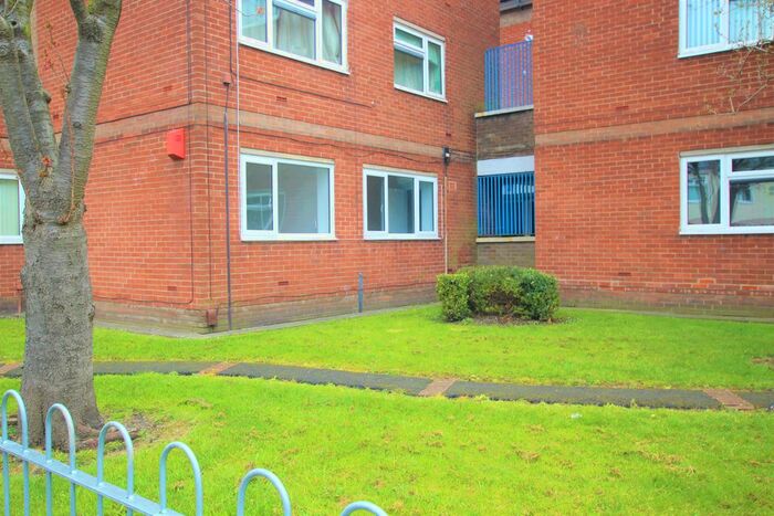 1 Bedroom Flat To Rent In Brook Street, Prescot, L35