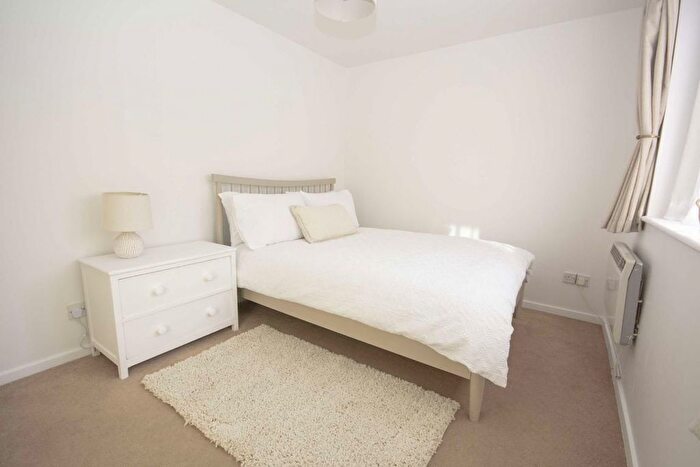 1 Bedroom Flat To Rent In Harrier Road, London, NW9