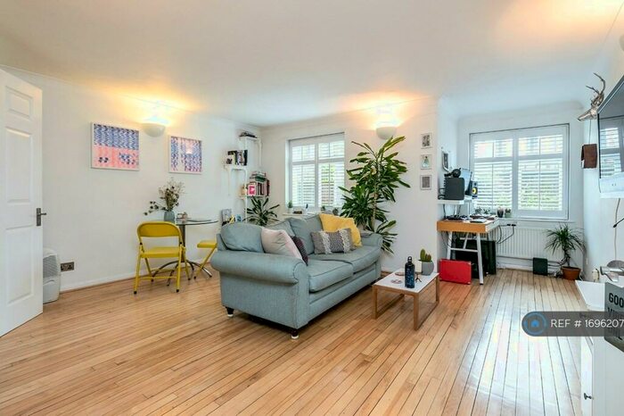 1 Bedroom Flat To Rent In Bishops Court, London, N16